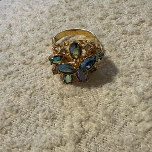 Elegant Gold tone and Blue Gemstone Ring